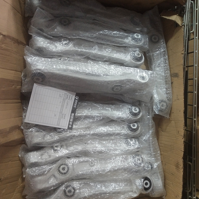 Lower Front Audi A4 A5 Control Arm 8W0407152A 8W0407151A